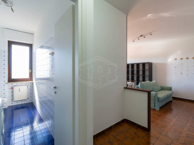 Bilocale arredato in Corso Cincinnato (TO)