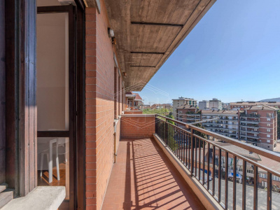 Bilocale arredato in Corso Cincinnato (TO)