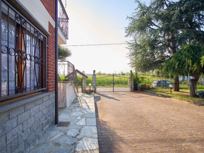 Villetta in Strada dei Ronchi, Lombardore (TO)
