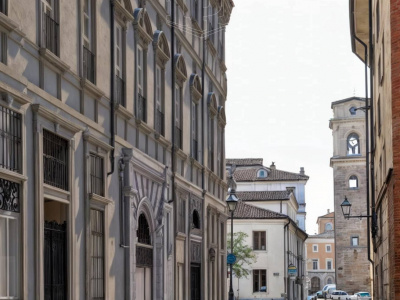 Trilocale in Via della Basilica (TO)