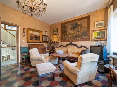 Casa semindipendente In Via Garibaldi, Caluso (TO)