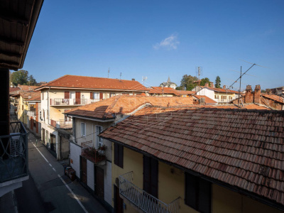 Casa semindipendente In Via Garibaldi, Caluso (TO)