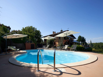 Villa con terreno in Via IV Novembre, Ferrere (AT)