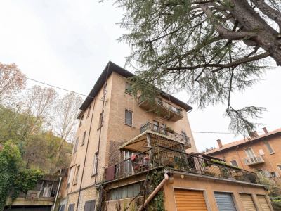 Trilocale in Corso Quintino Sella (TO)