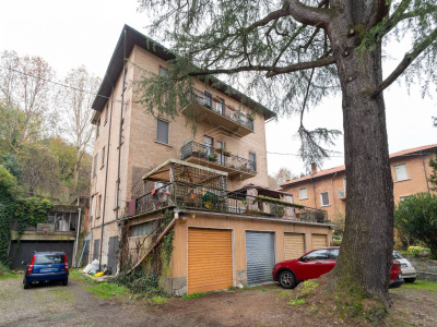 Trilocale in Corso Quintino Sella (TO)