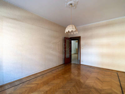 Quadrilocale in Via Filadelfia (TO)