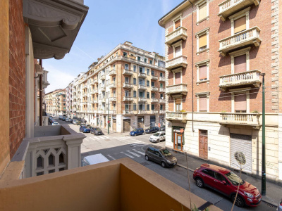 Trilocale in Via Lera (TO)
