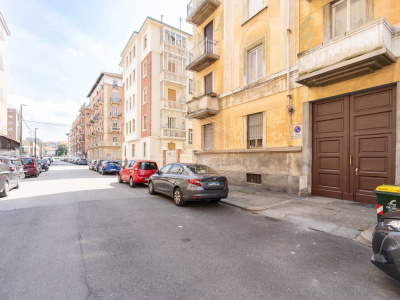 Trilocale in Via Lera (TO)