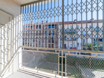 Trilocale con terrazzo in Via Bonadonna, Rivoli (TO)
