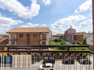 Trilocale in Via Cavour, Moncalieri (TO)