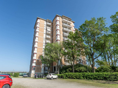 Trilocale in Viale Petrarca, Lido Adriano (RV)