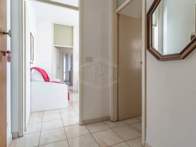 Trilocale in Viale Petrarca, Lido Adriano (RV)