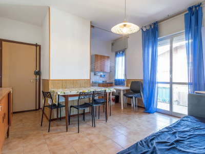 Bilocale in Viale Petrarca, Lido Adriano (RV)