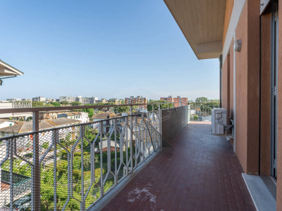 Bilocale in Viale Petrarca, Lido Adriano (RV)