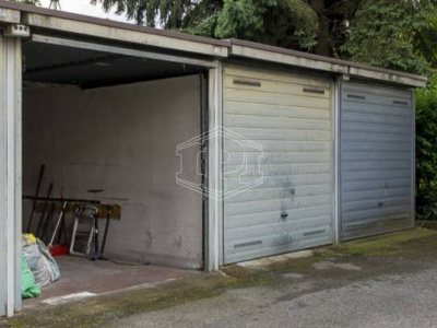 Box auto in Via di Vittorio, Collegno (TO)