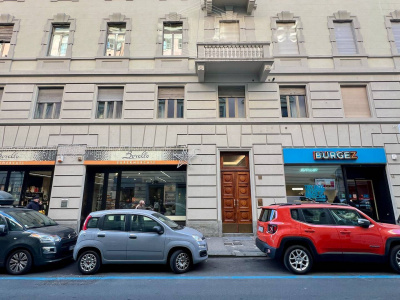 Trilocale con terrazzo in Via Giolitti (TO)