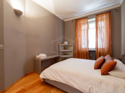 Trilocale con terrazzo in Via Giolitti (TO)