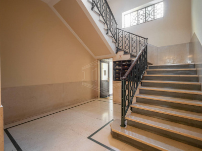 Trilocale con terrazzo in Via Giolitti (TO)