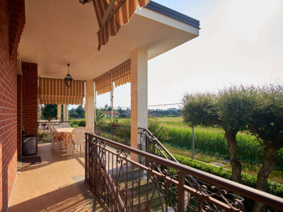 Appartamento in villa in Strada dei Ronchi, Lombardore (TO)