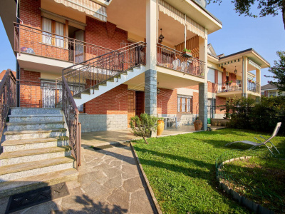 Appartamento in villa in Strada dei Ronchi, Lombardore (TO)