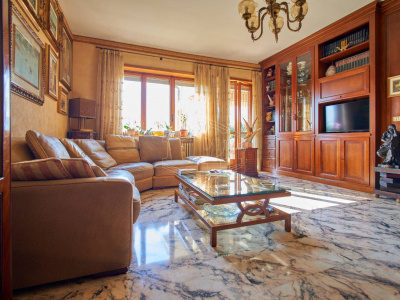 Appartamento in villa in Strada dei Ronchi, Lombardore (TO)