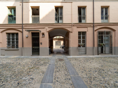 Bilocale arredato in Via Accademia Albertina (TO)