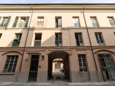 Bilocale arredato in Via Accademia Albertina (TO)