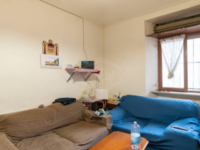 Trilocale a reddito in Via Bra (TO)