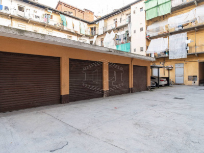 Trilocale a reddito in Via Bra (TO)