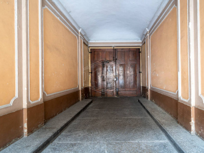 Trilocale a reddito in Via Bra (TO)