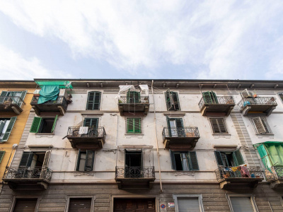 Trilocale a reddito in Via Bra (TO)