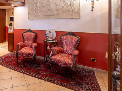 Pentalocale in Via Coazze (TO)