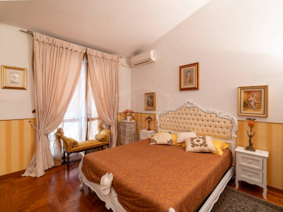 Pentalocale in Via Coazze (TO)