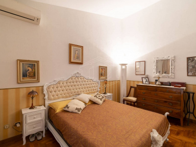 Pentalocale in Via Coazze (TO)