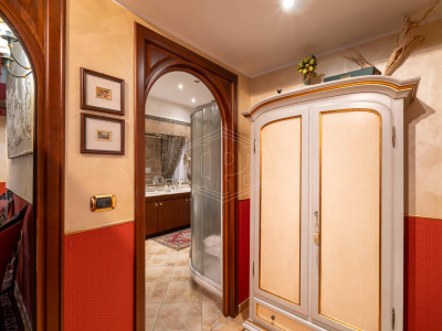 Pentalocale in Via Coazze (TO)