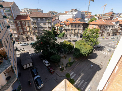 Pentalocale in Via Coazze (TO)