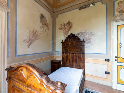 Villa d'epoca a Monte di Valenza (AL)