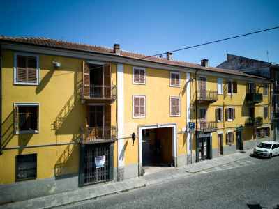 Trilocale a reddito in Via Vittorio Veneto, Riva presso Chieri (TO)