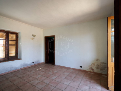 Trilocale in Via Vittorio Veneto, Riva presso Chieri (TO)
