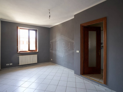 Trilocale in Via Vittorio Veneto, Riva presso Chieri (TO)