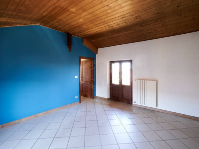 Trilocale in Via Vittorio Veneto, Riva presso Chieri (TO)