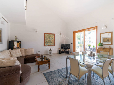 Quadrilocale duplex in Via Lomellina (TO)