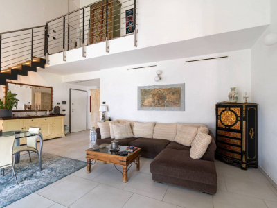Quadrilocale duplex in Via Lomellina (TO)