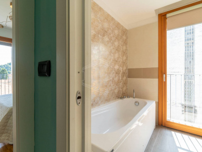 Quadrilocale duplex in Via Lomellina (TO)