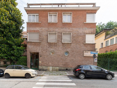 Trilocale a reddito in Via Sommacampagna (TO)