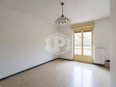 Trilocale a reddito in Via Vittorio Veneto, Riva presso Chieri (TO)