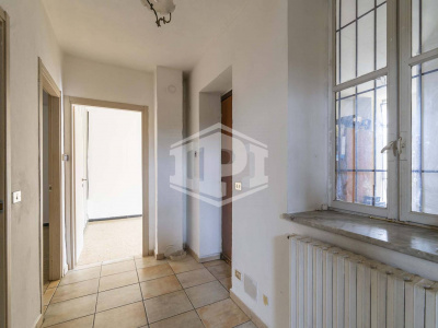 Trilocale a reddito in Via Vittorio Veneto, Riva presso Chieri (TO)