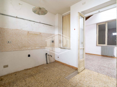 Trilocale a reddito in Via Vittorio Veneto, Riva presso Chieri (TO)