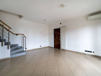 Trilocale duplex in Via Aldo Moro, Pianezza (TO)