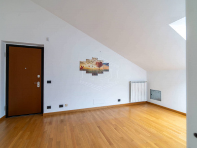 Trilocale duplex in Via Aldo Moro, Pianezza (TO)